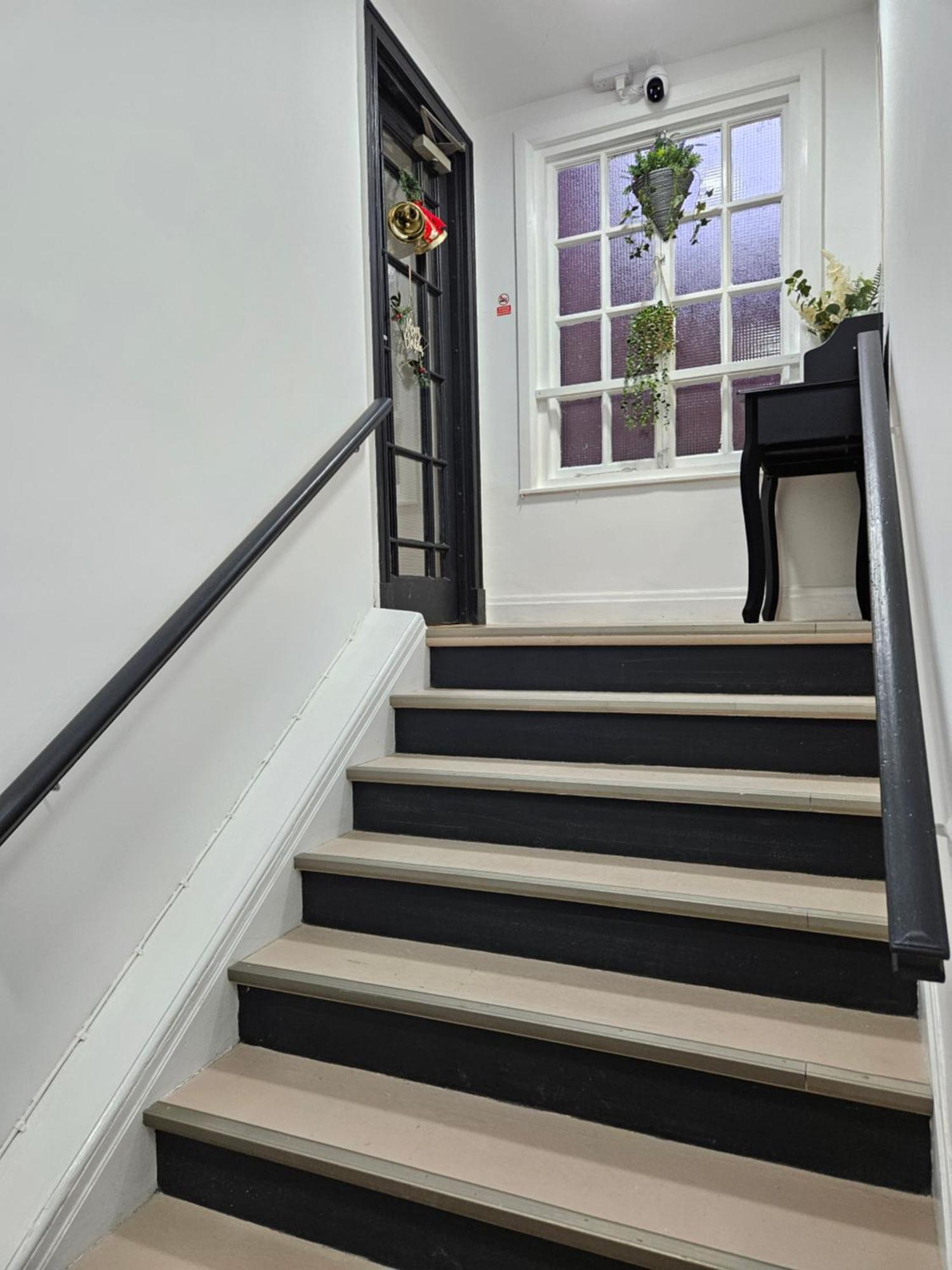 Central Chambers Suites - Suite 1 Leek Buitenkant foto